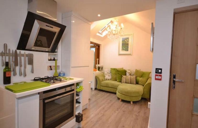 Compact, Central Apartment, Dog Friendly. Kingsbridge  Exterior foto