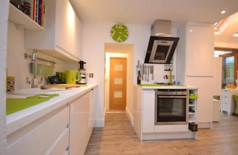 Compact, Central Apartment, Dog Friendly. Kingsbridge  Exterior foto